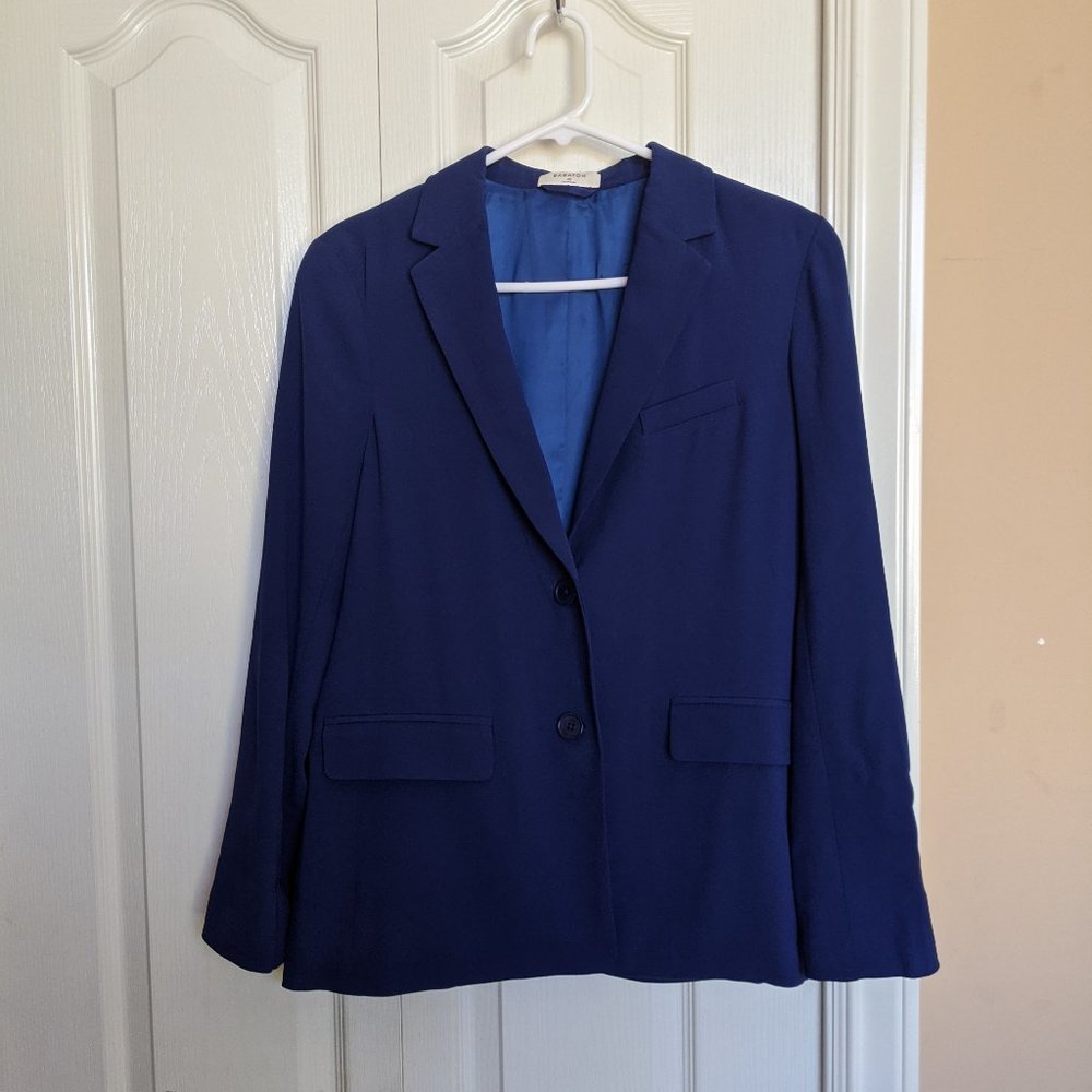 Aritzia Women's Navy Blue Blazer